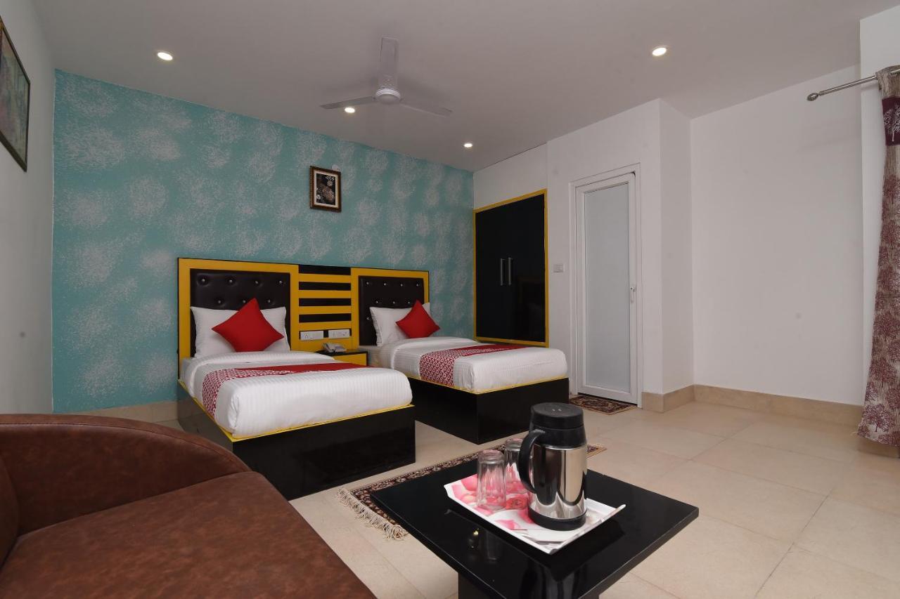 Capital O 13310 Noida Suites 외부 사진