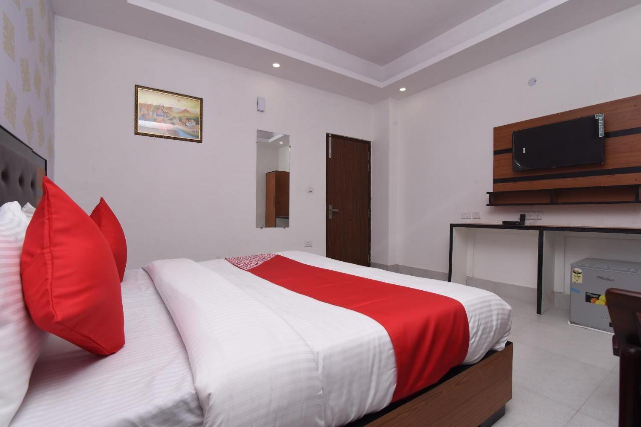 Capital O 13310 Noida Suites 외부 사진