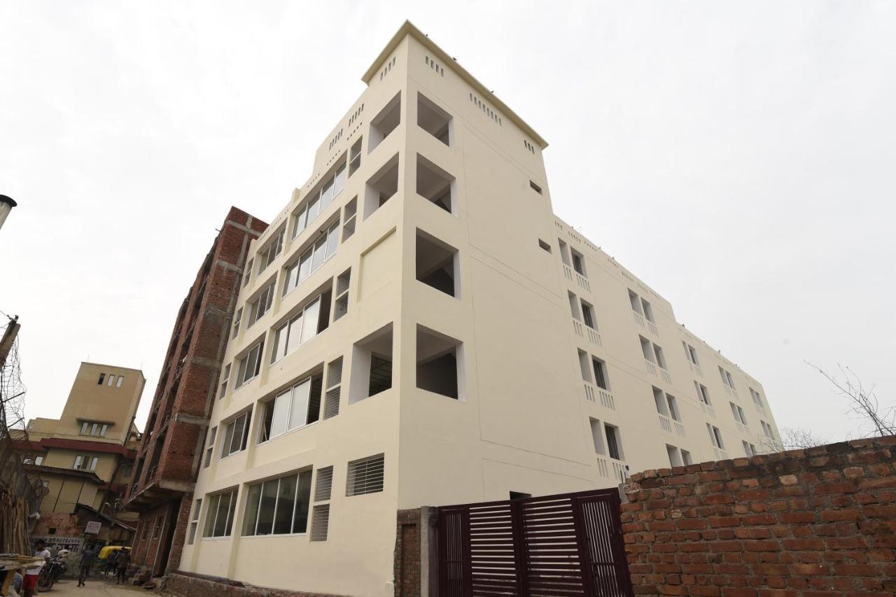 Capital O 13310 Noida Suites 외부 사진