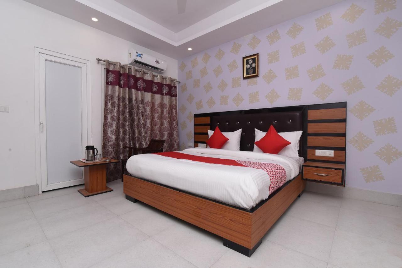 Capital O 13310 Noida Suites 외부 사진