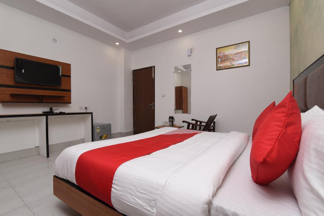 Capital O 13310 Noida Suites 외부 사진