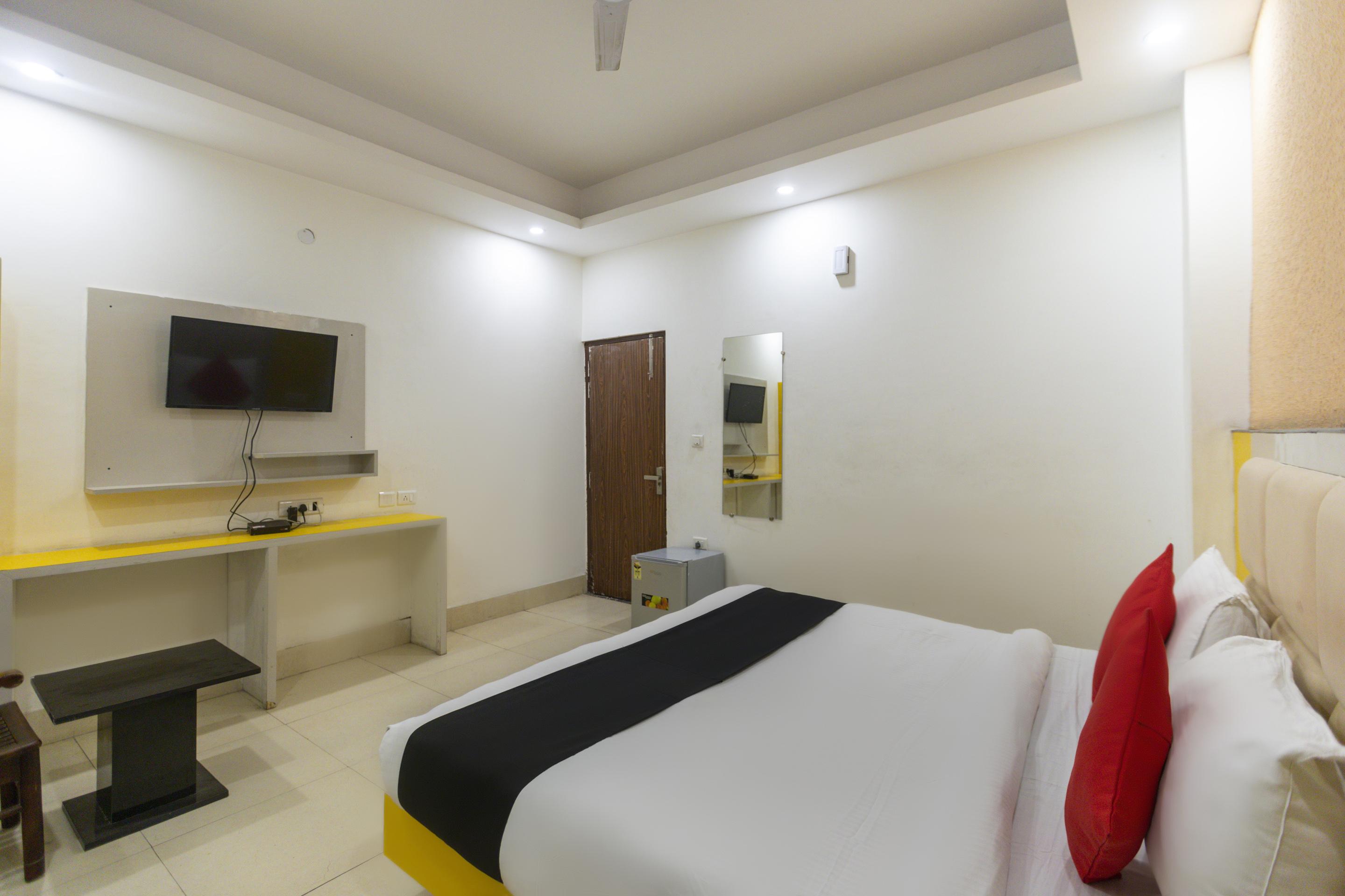 Capital O 13310 Noida Suites 외부 사진