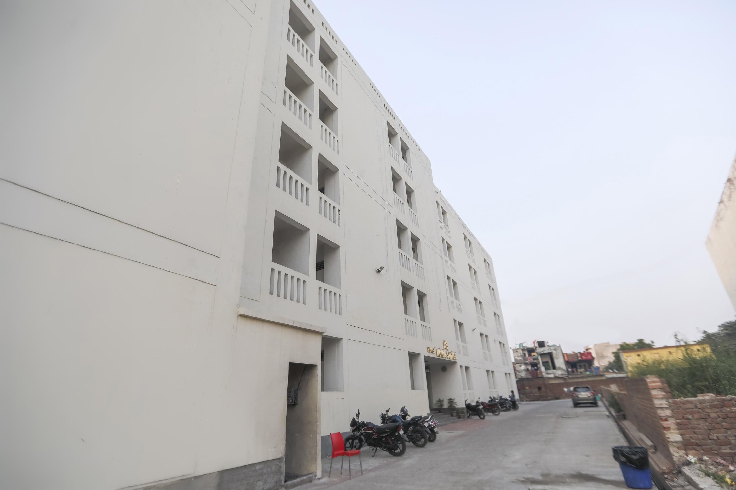 Capital O 13310 Noida Suites 외부 사진
