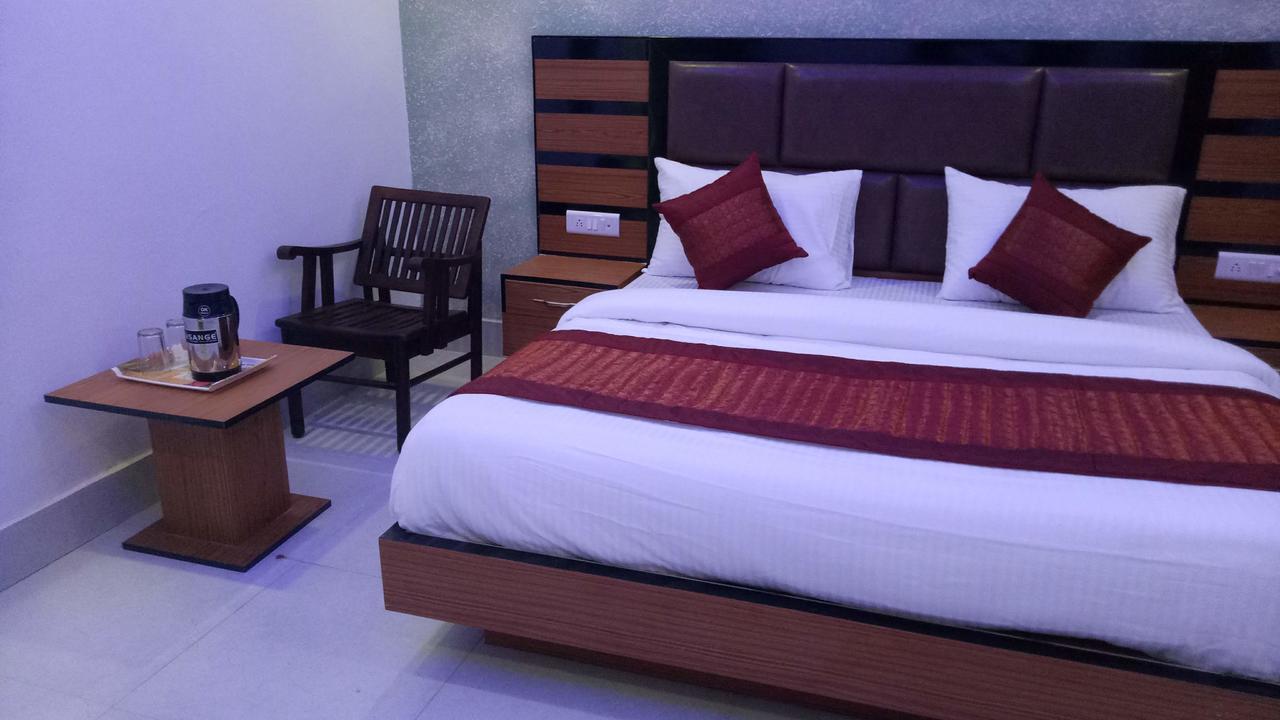 Capital O 13310 Noida Suites 외부 사진