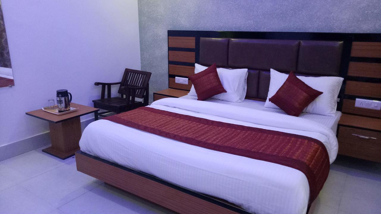 Capital O 13310 Noida Suites 외부 사진