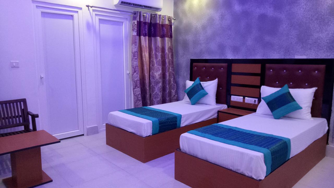 Capital O 13310 Noida Suites 외부 사진