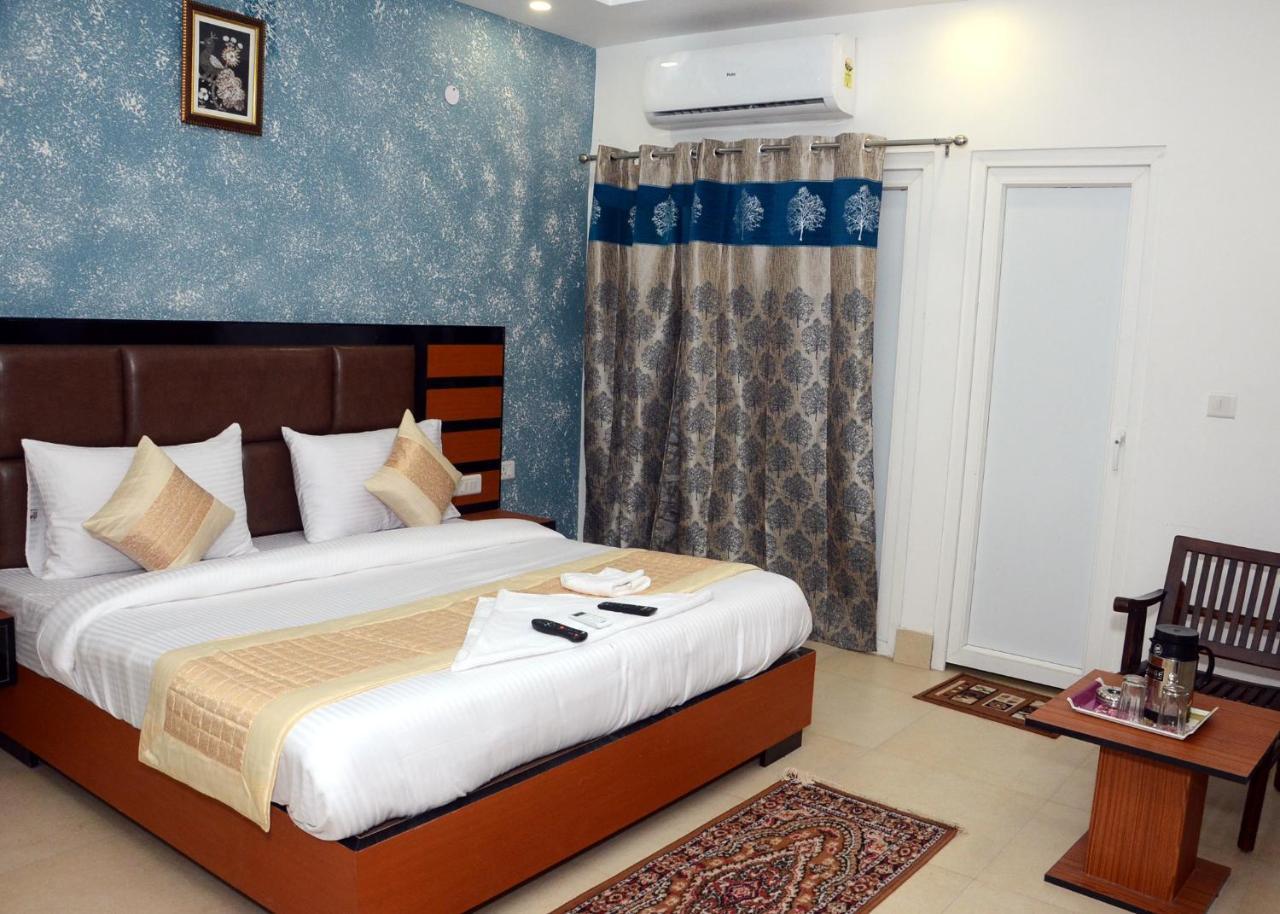 Capital O 13310 Noida Suites 외부 사진